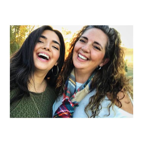 Meet your Posher, Ashton - Picture 1 of 1